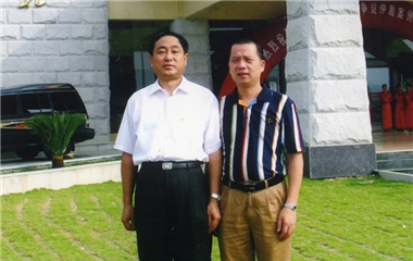 原福建省組織部部長李宏蒞臨天守集團關(guān)心指導(dǎo)